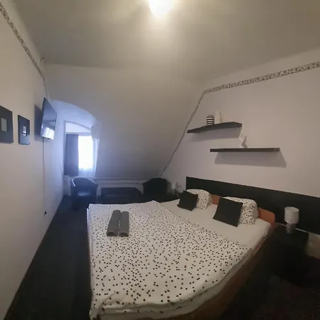Romantik étterem - Panzió