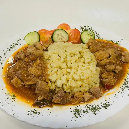 Romantik Etterem - Panzio Bed & Breakfast Tatabánya