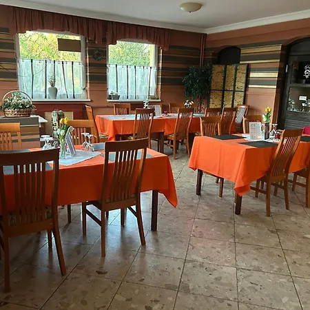 Romantik Etterem - Panzio Bed & Breakfast 3*
