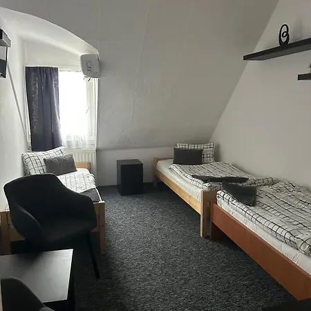 Romantik étterem - Panzió 3*