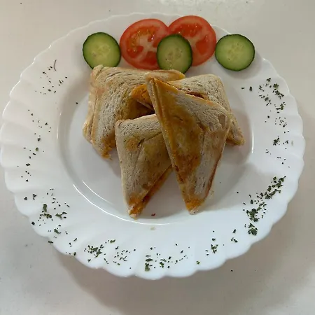 Romantik Etterem - Panzio Tatabánya