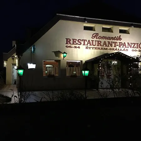 Romantik Etterem - Panzio Bed & Breakfast 3*