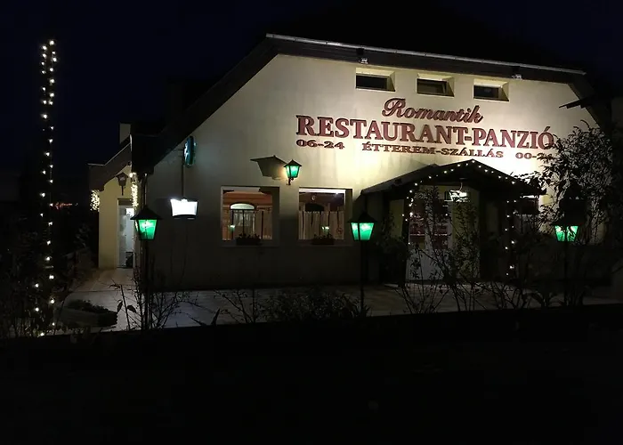 Romantik étterem - Panzió Frühstückspension 3*